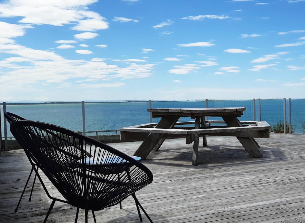 Best Waterfront Deck In Riverton Villa Esterno foto